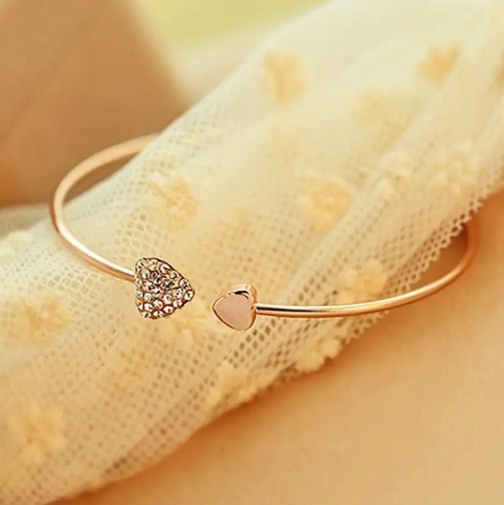 Rhinestone Heart Bracelet